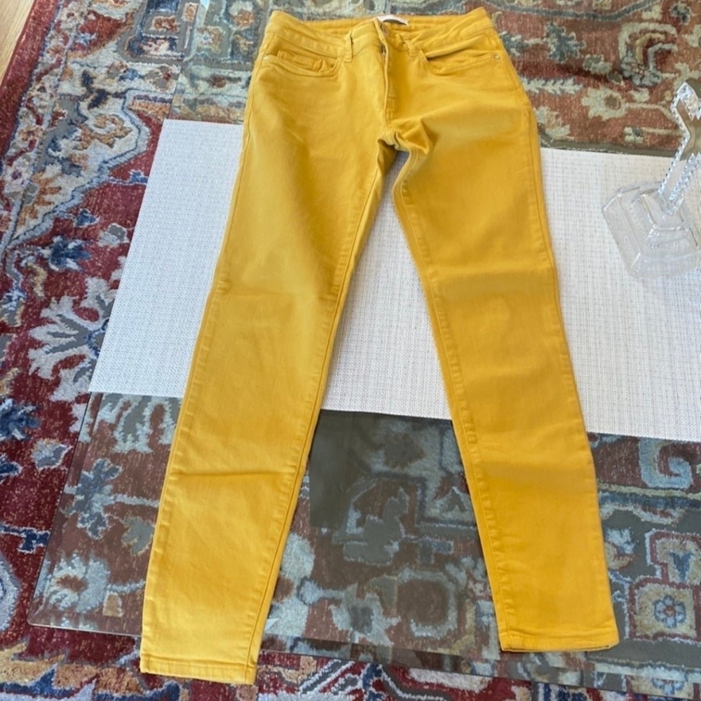 Yellow Skinny Jeans